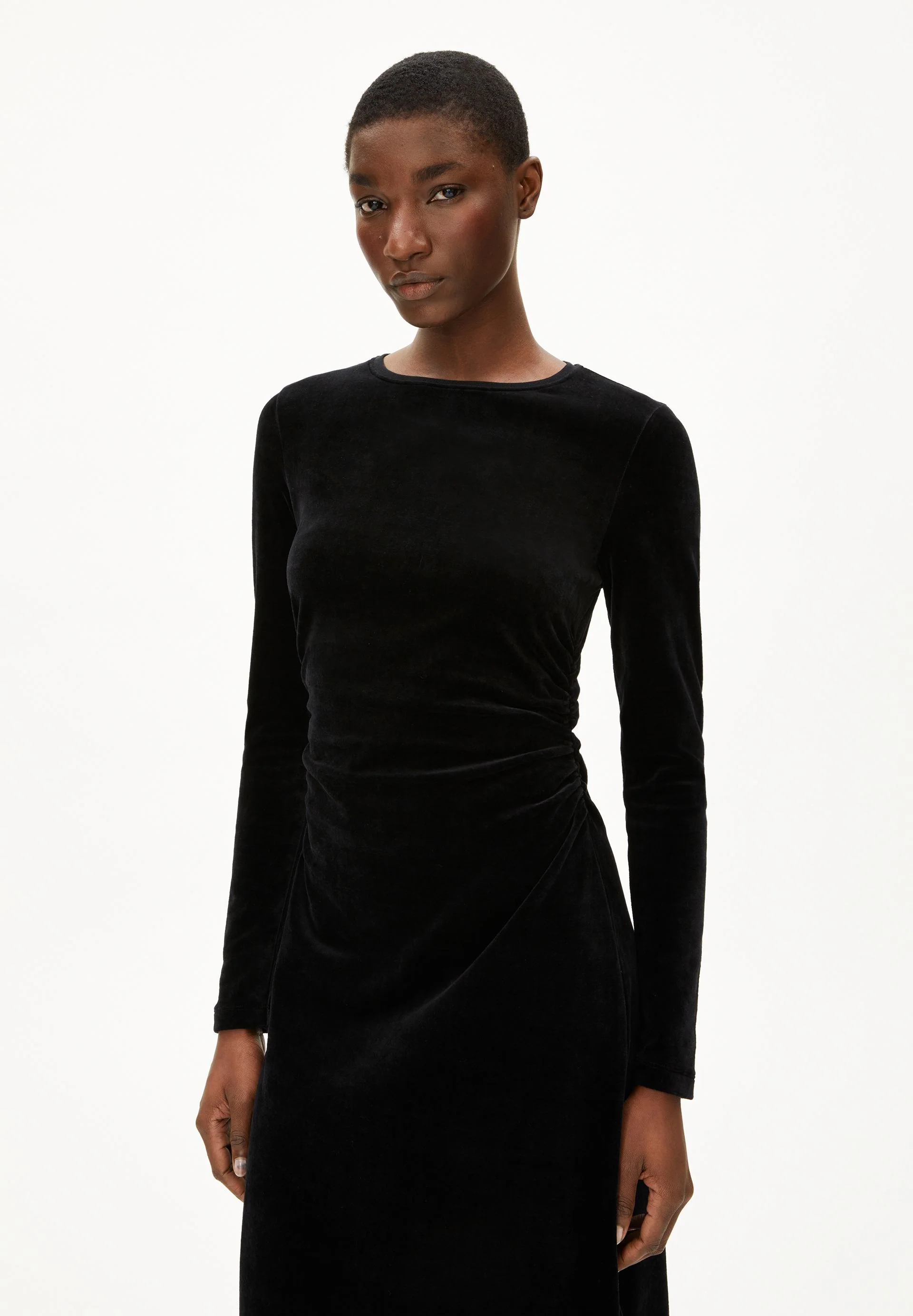 ADAAJA VELVET | black