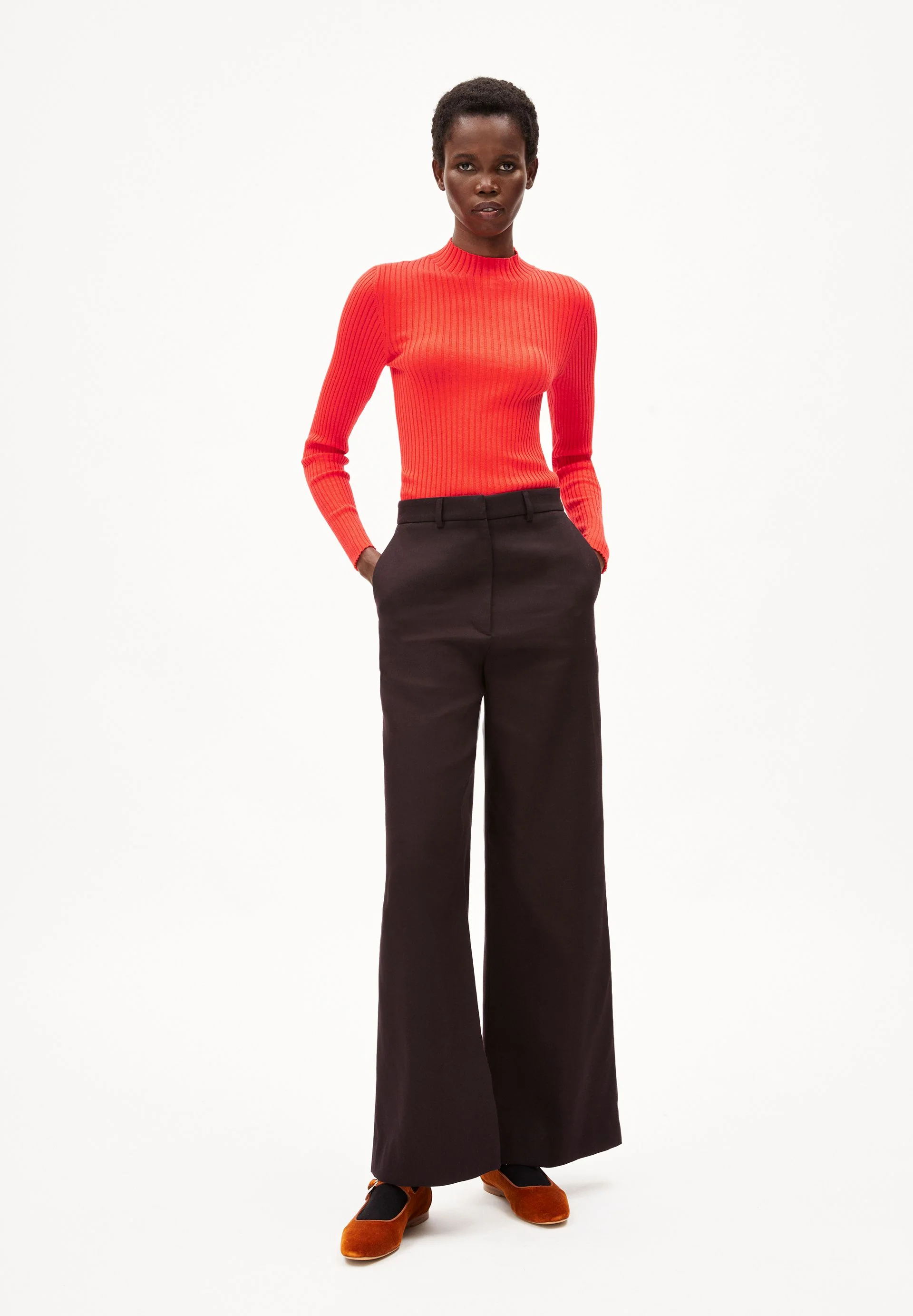 ALAANIA | red alert - Image 5