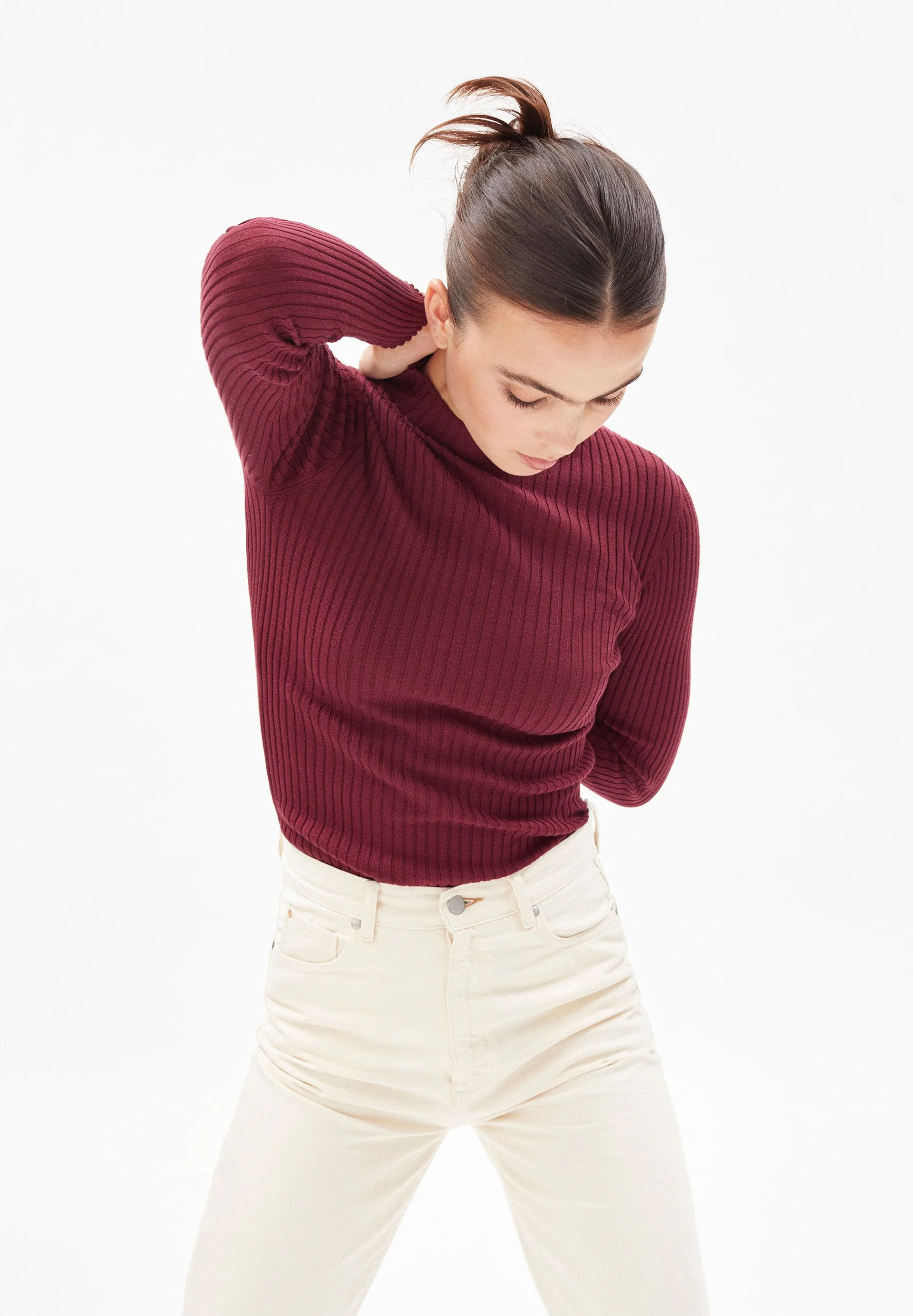 ALAANIA | ruby red