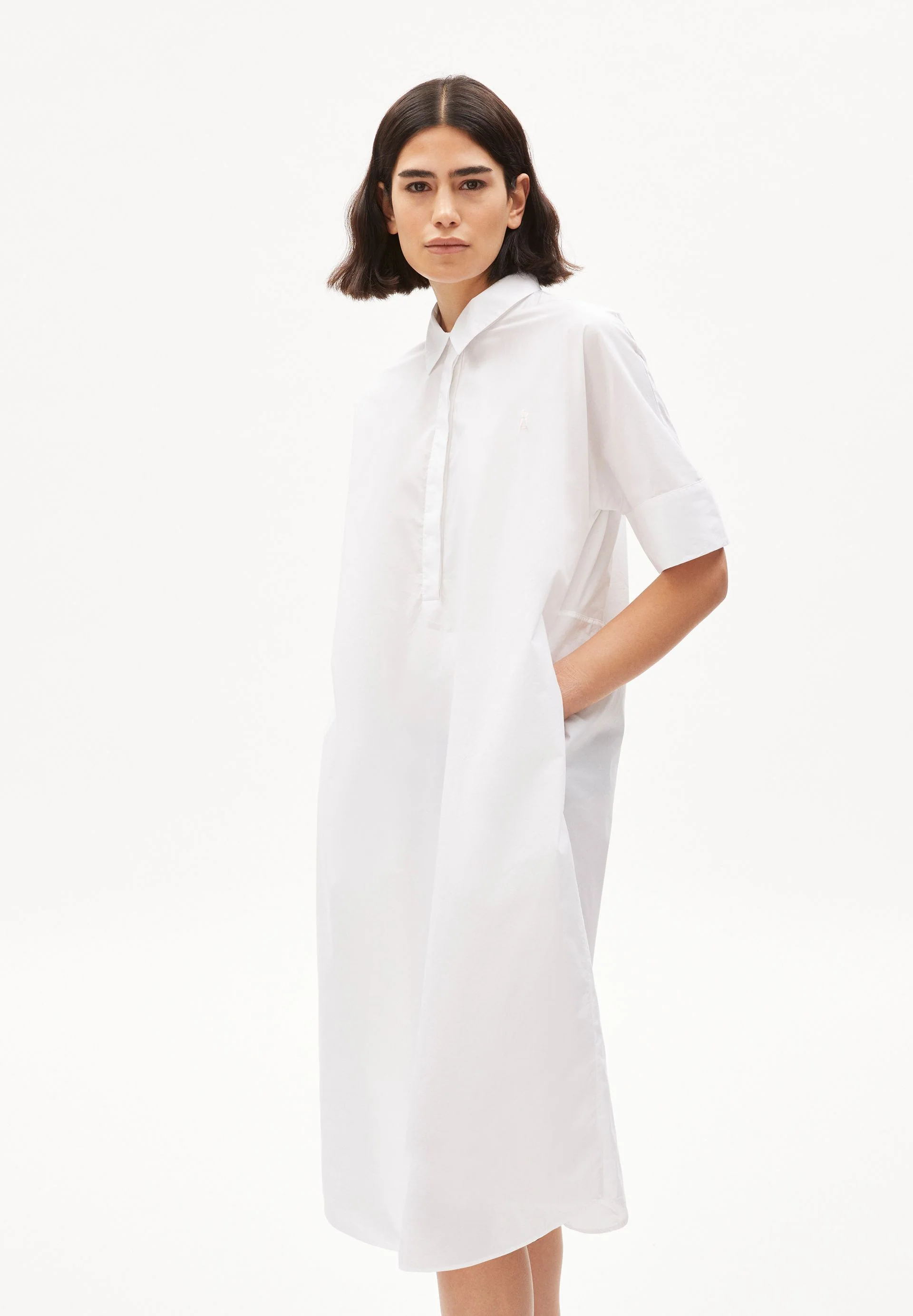 BENKAA | white