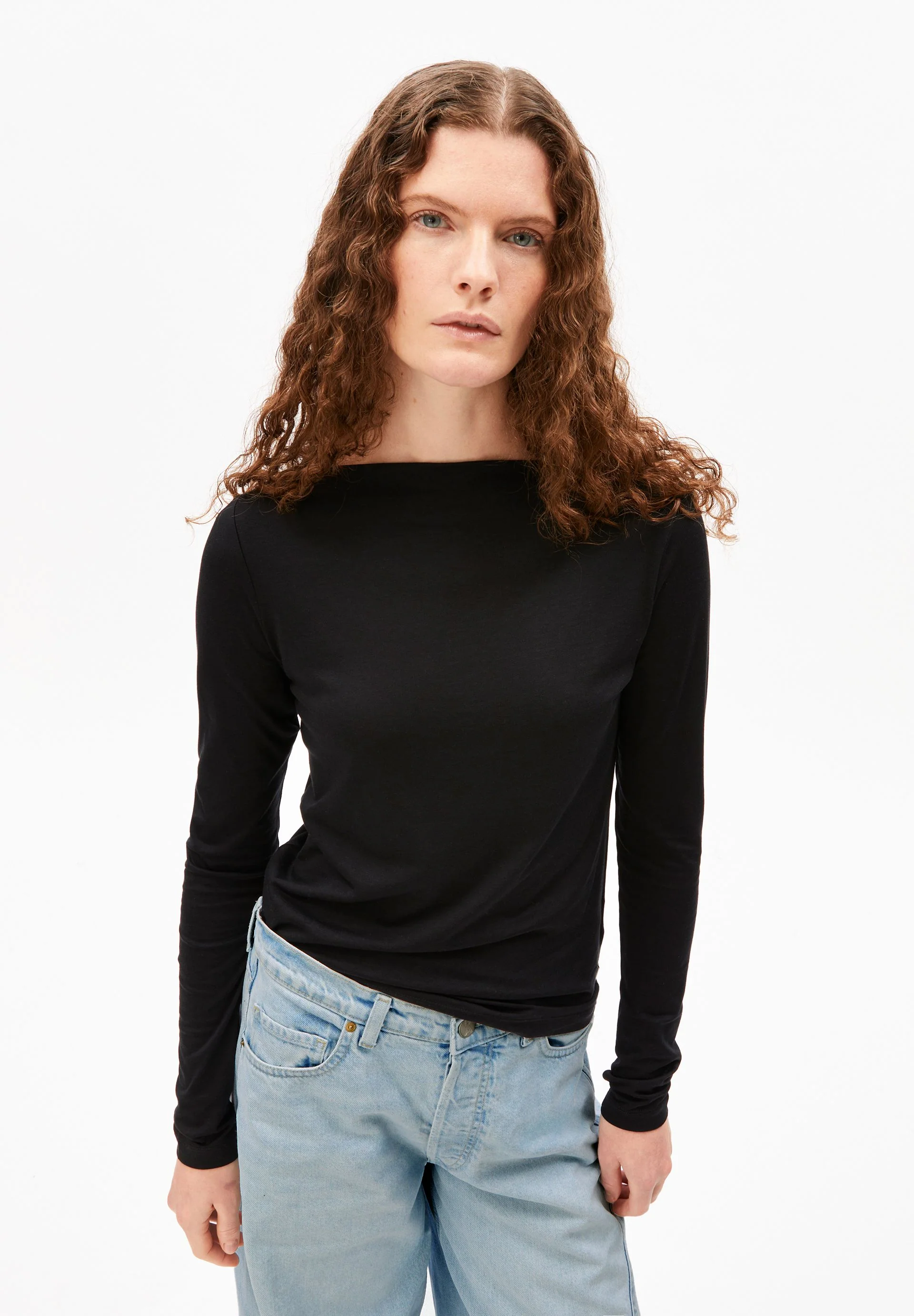 BOAT NECK LONGSLEEVE