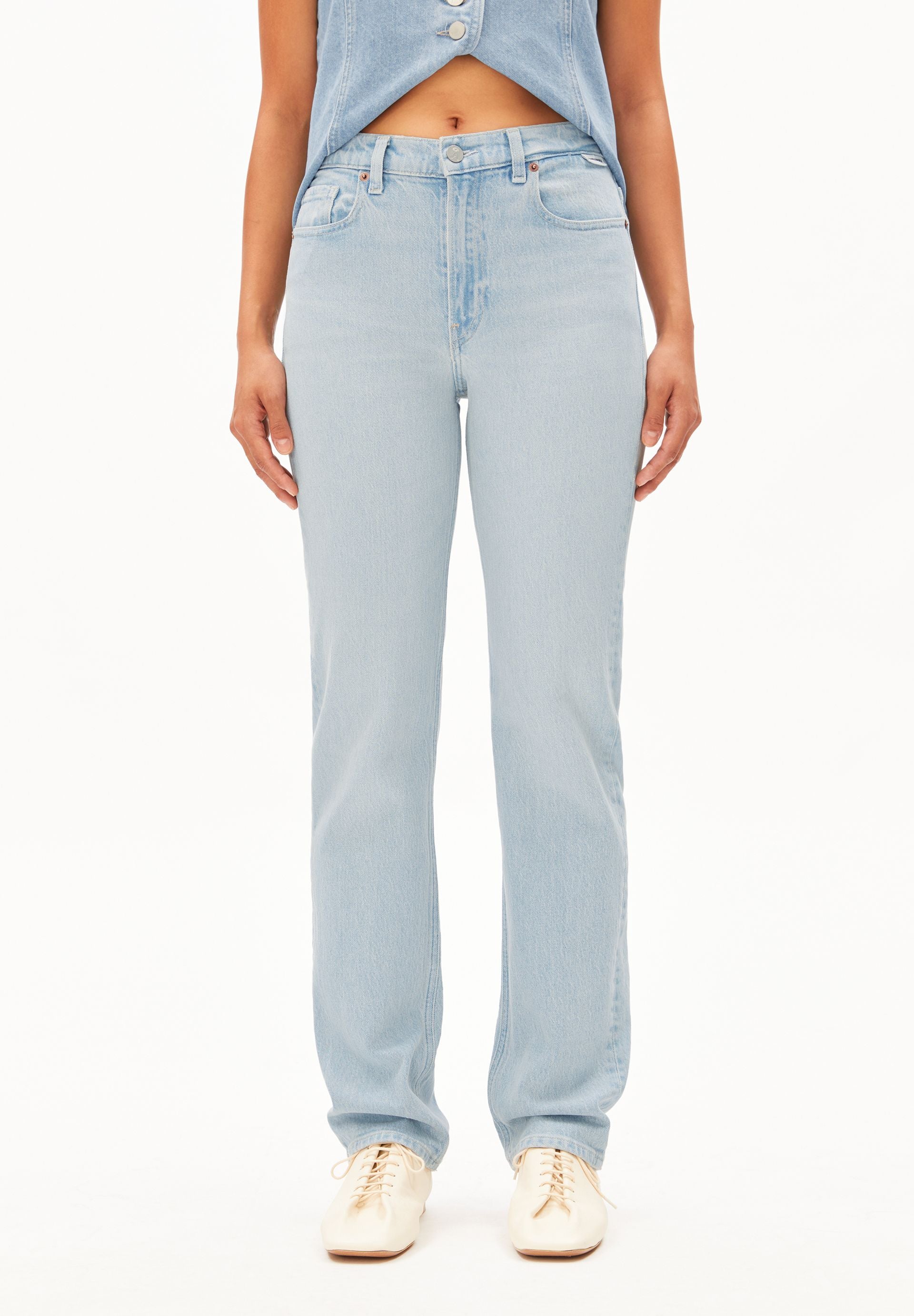 CARENAA MID WAIST STRAIGHT JEANS | glacier