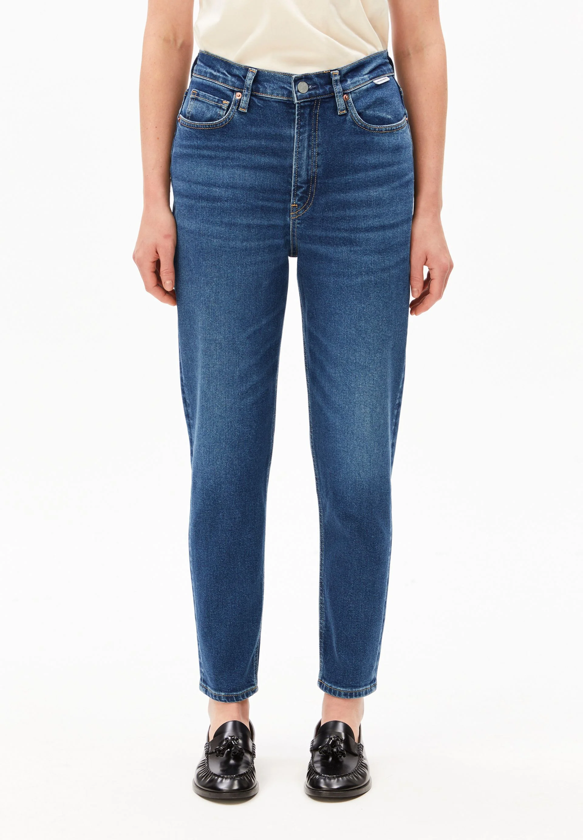 MAIRAA HIGH WAIST MOM JEANS | carme