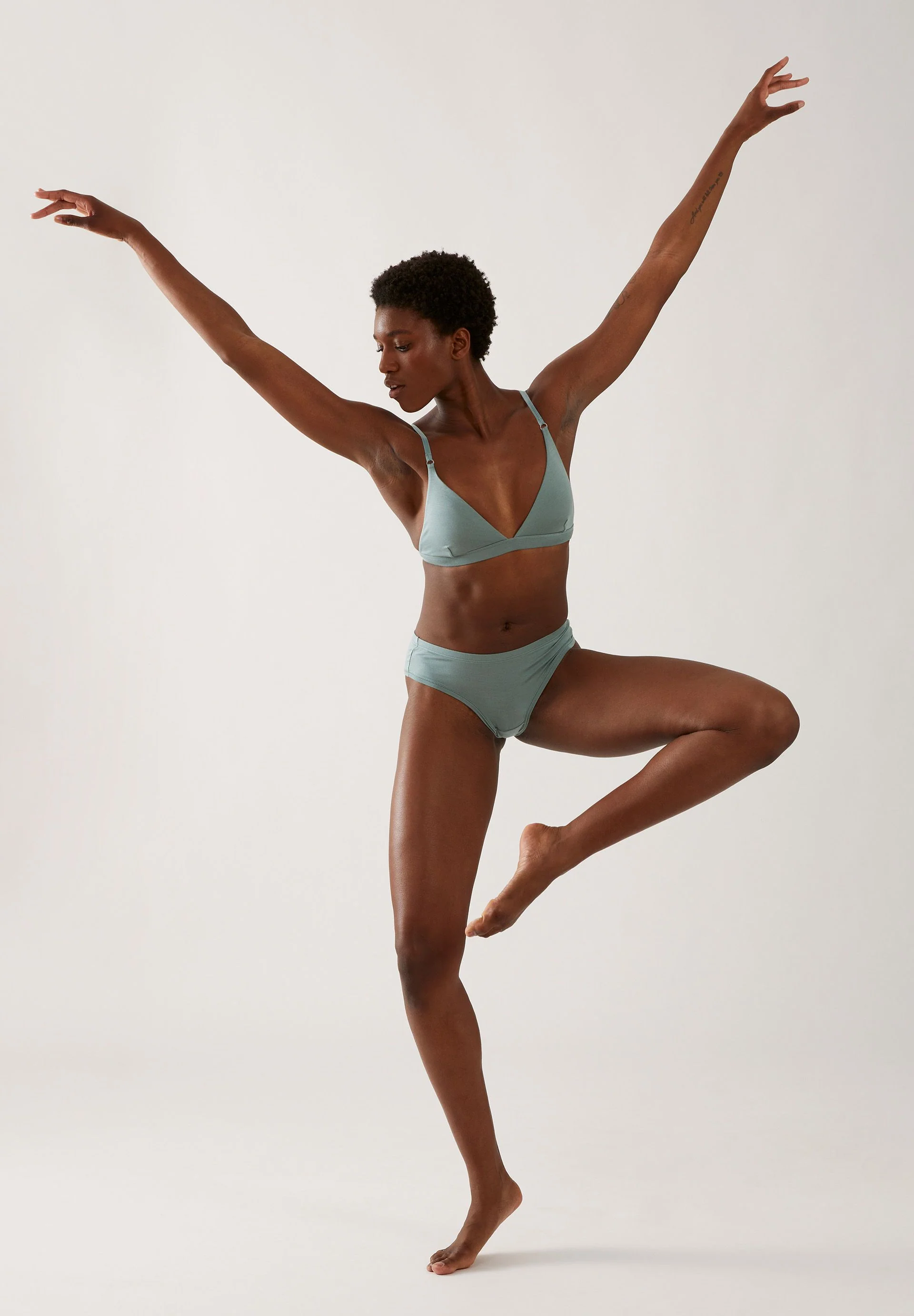 EIRAA SLIP | eucalyptus green - Image 4