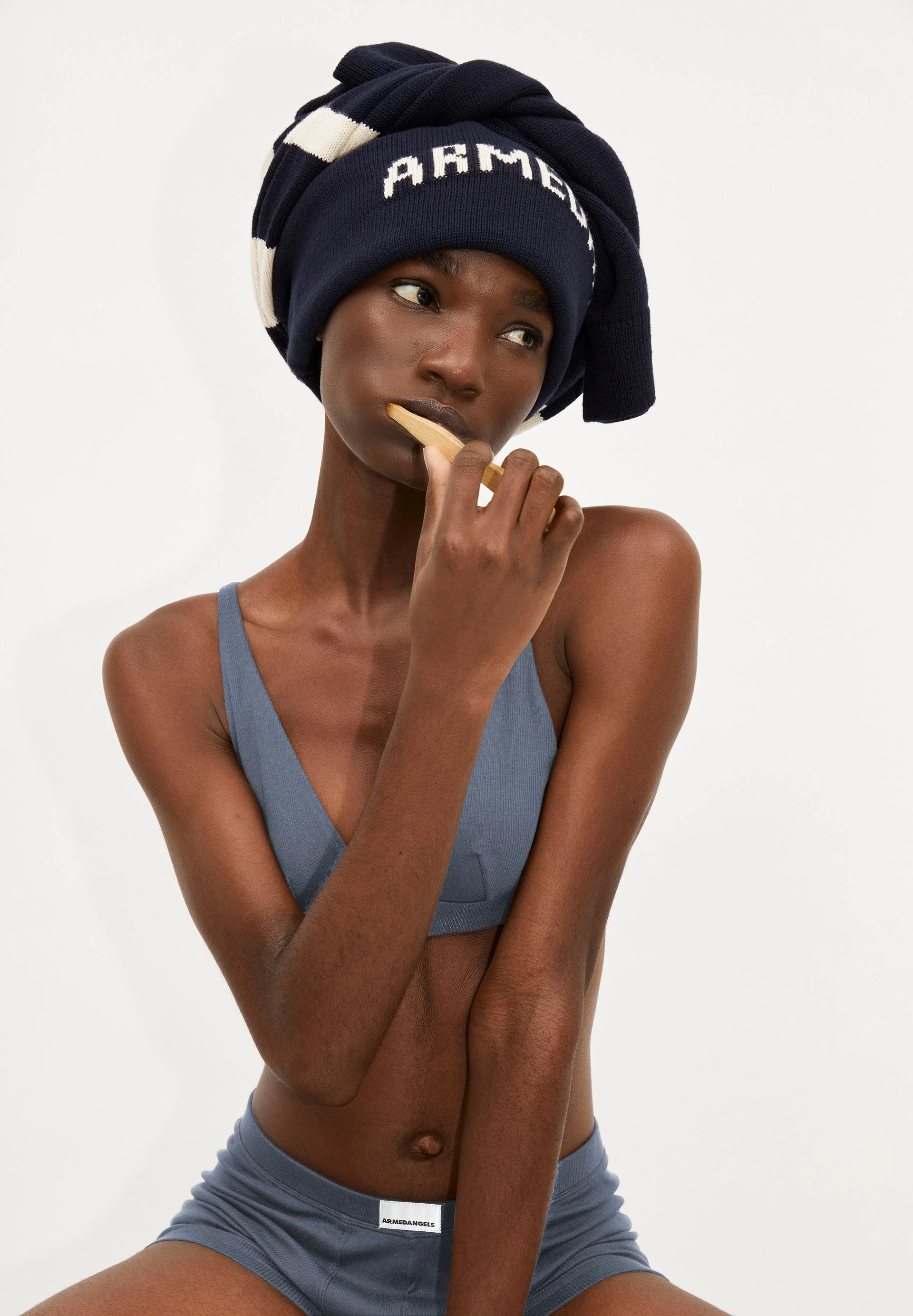 ERYNAA RIPP-HIPSTER | blue stone - Image 4