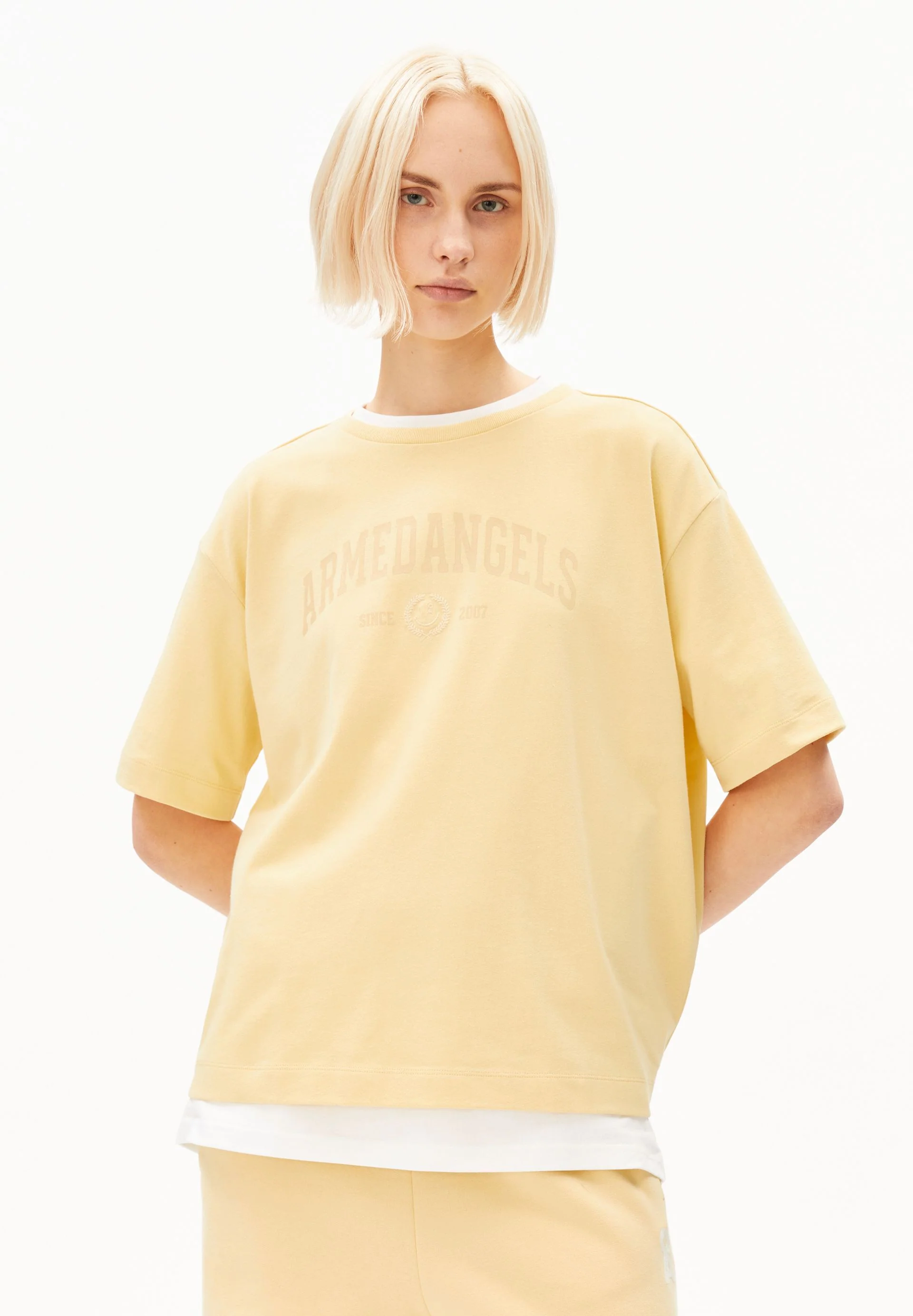 GIANNAA COLLEGE T-SHIRT - Image 2