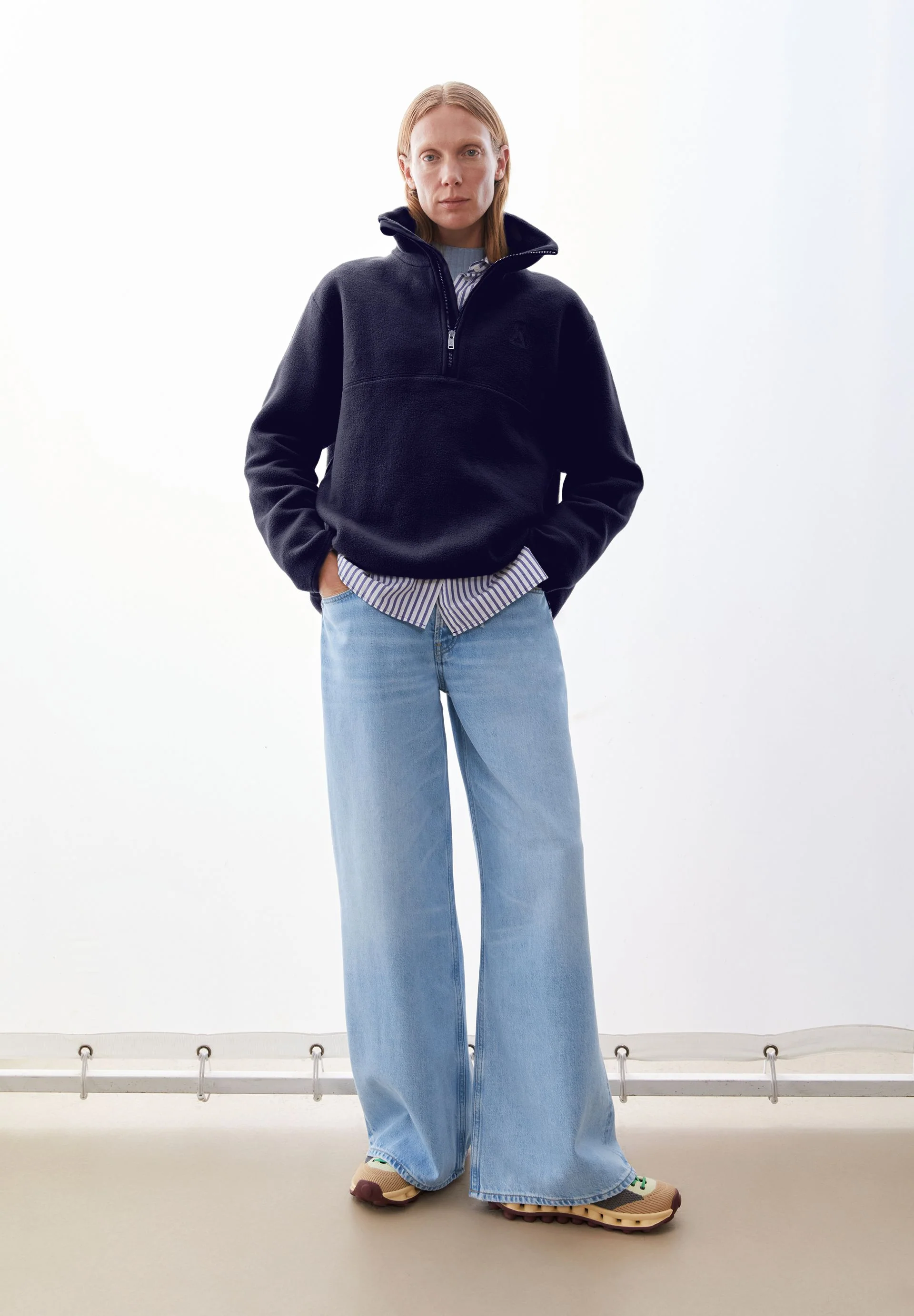 HAARLEENAA BAUMWOLL-FLEECE | tinted navy - Image 4