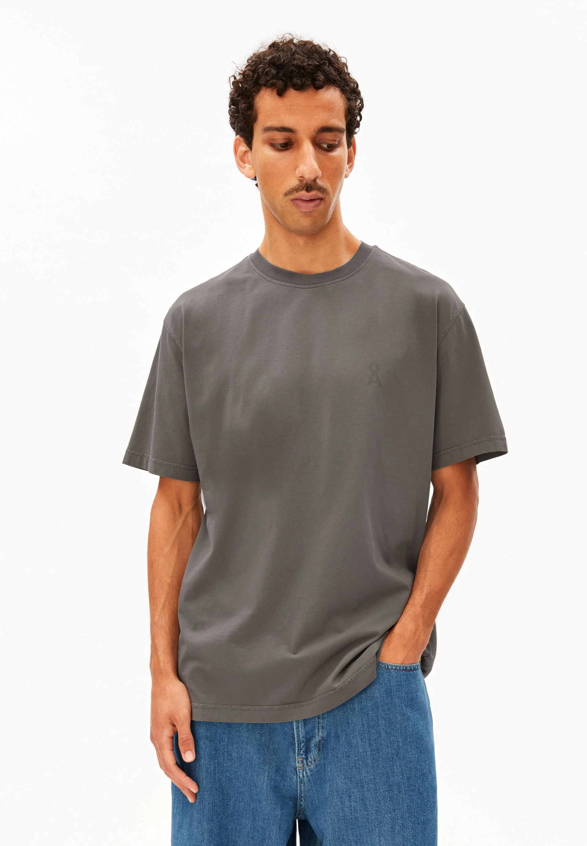 ICONIC Å MAARKOS GD T-SHIRT - Image 8