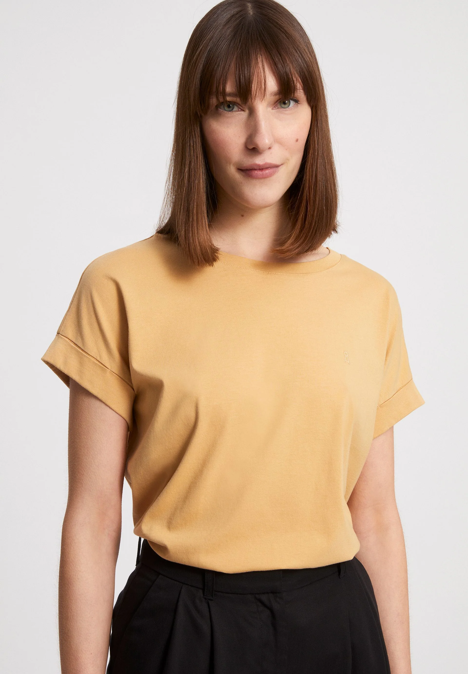 IDAARA T-SHIRT | golden harvest