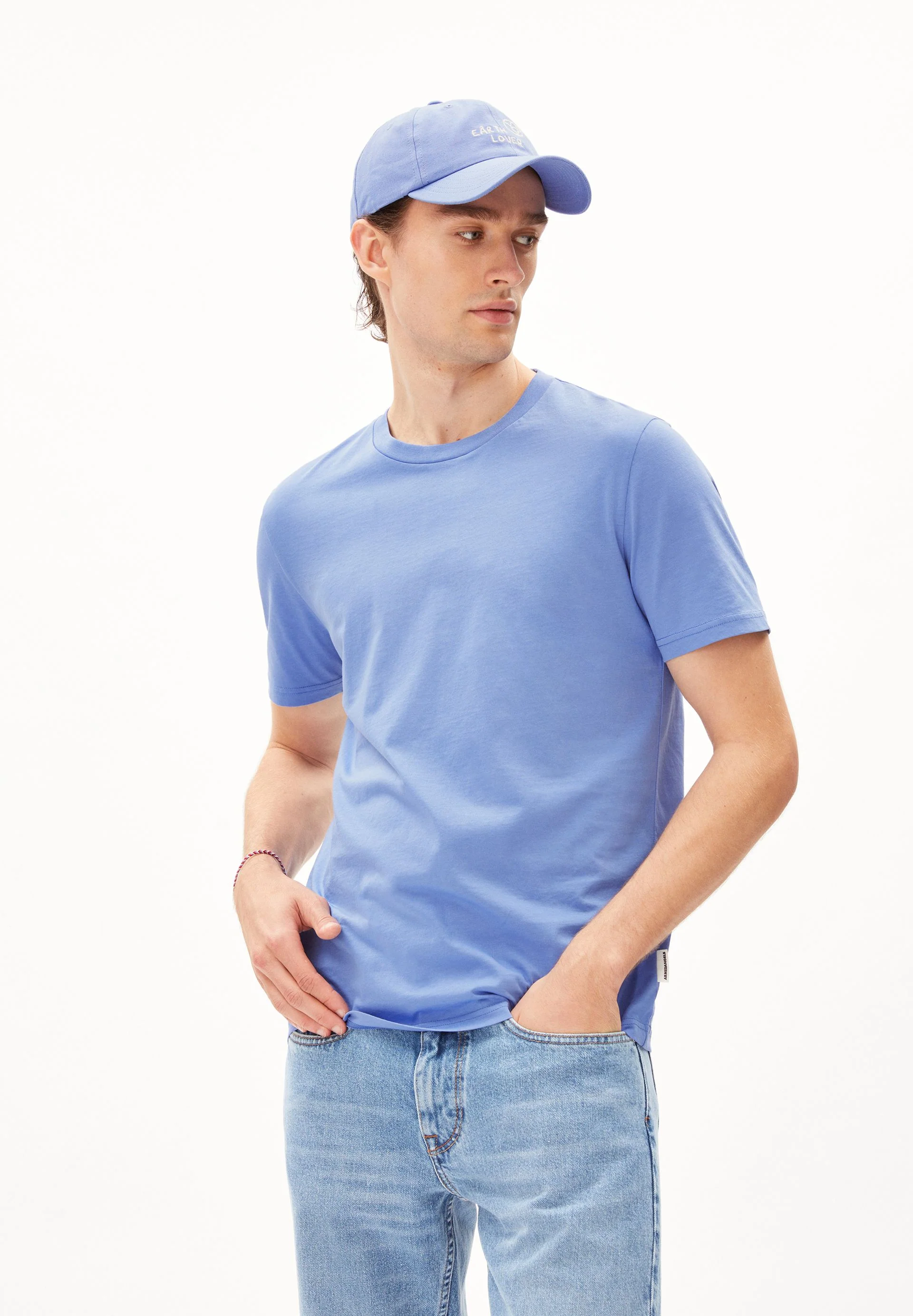 JAAMES T-SHIRT | blue bloom