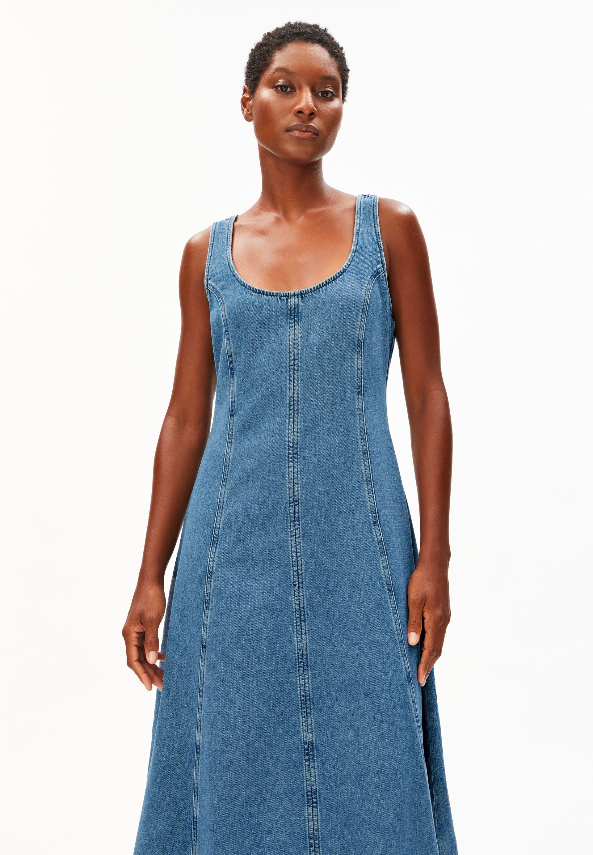 JEANS-MIDI-KLEID | muscari