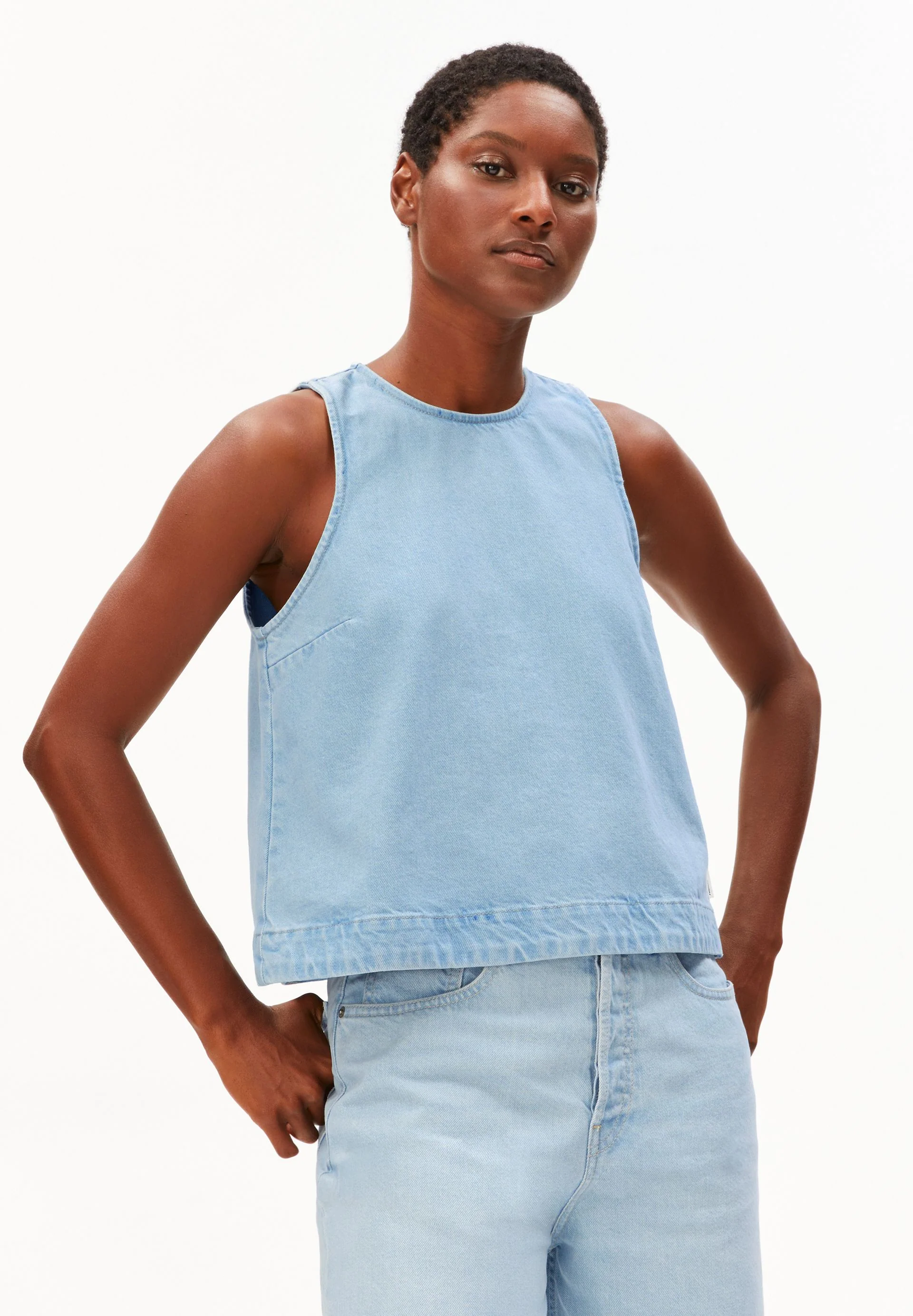 KURZÄRMLIGES JEANS-TOP | barrea