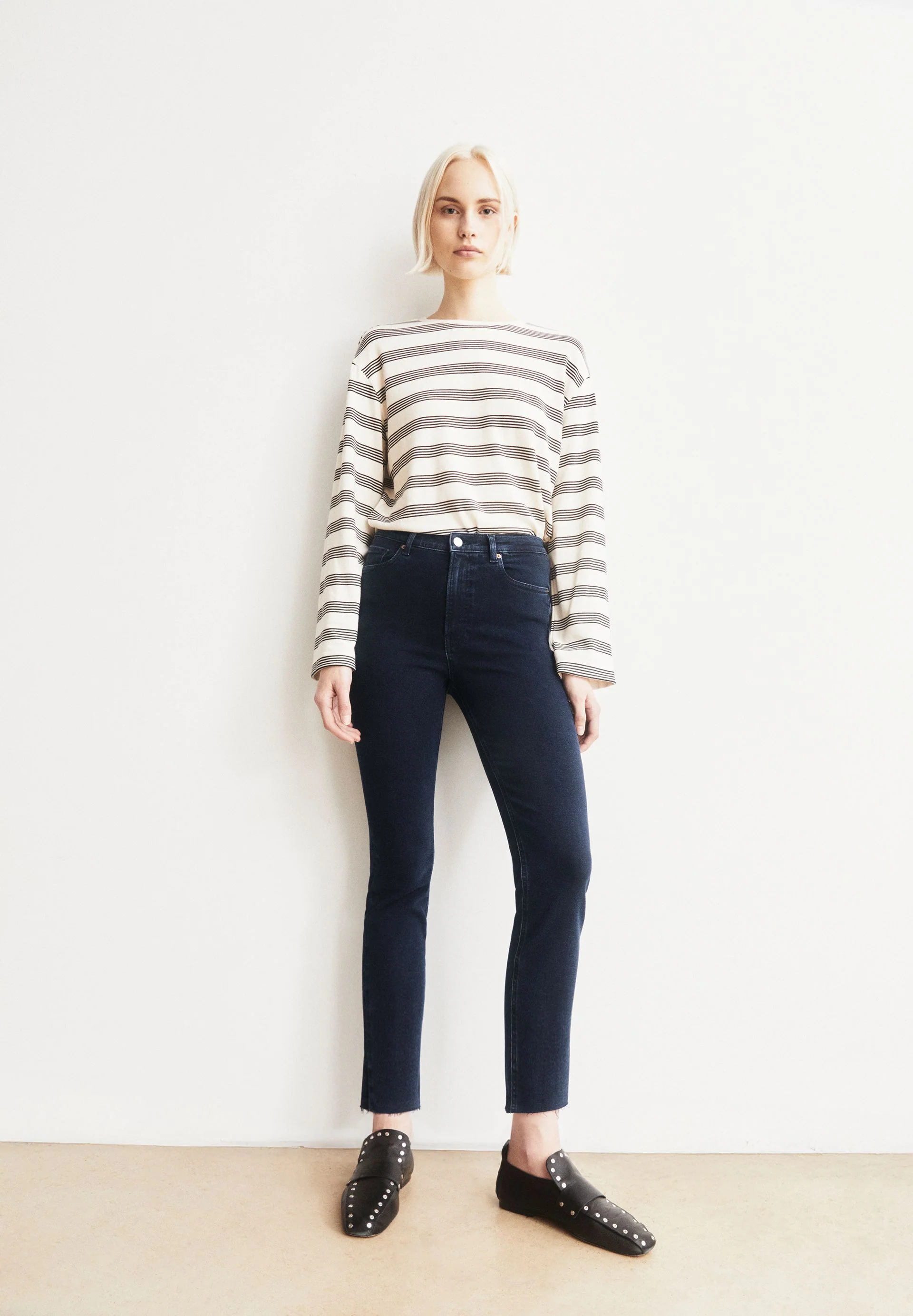 LEJAANI HIGH WAIST SLIM JEANS | gloaming - Image 4