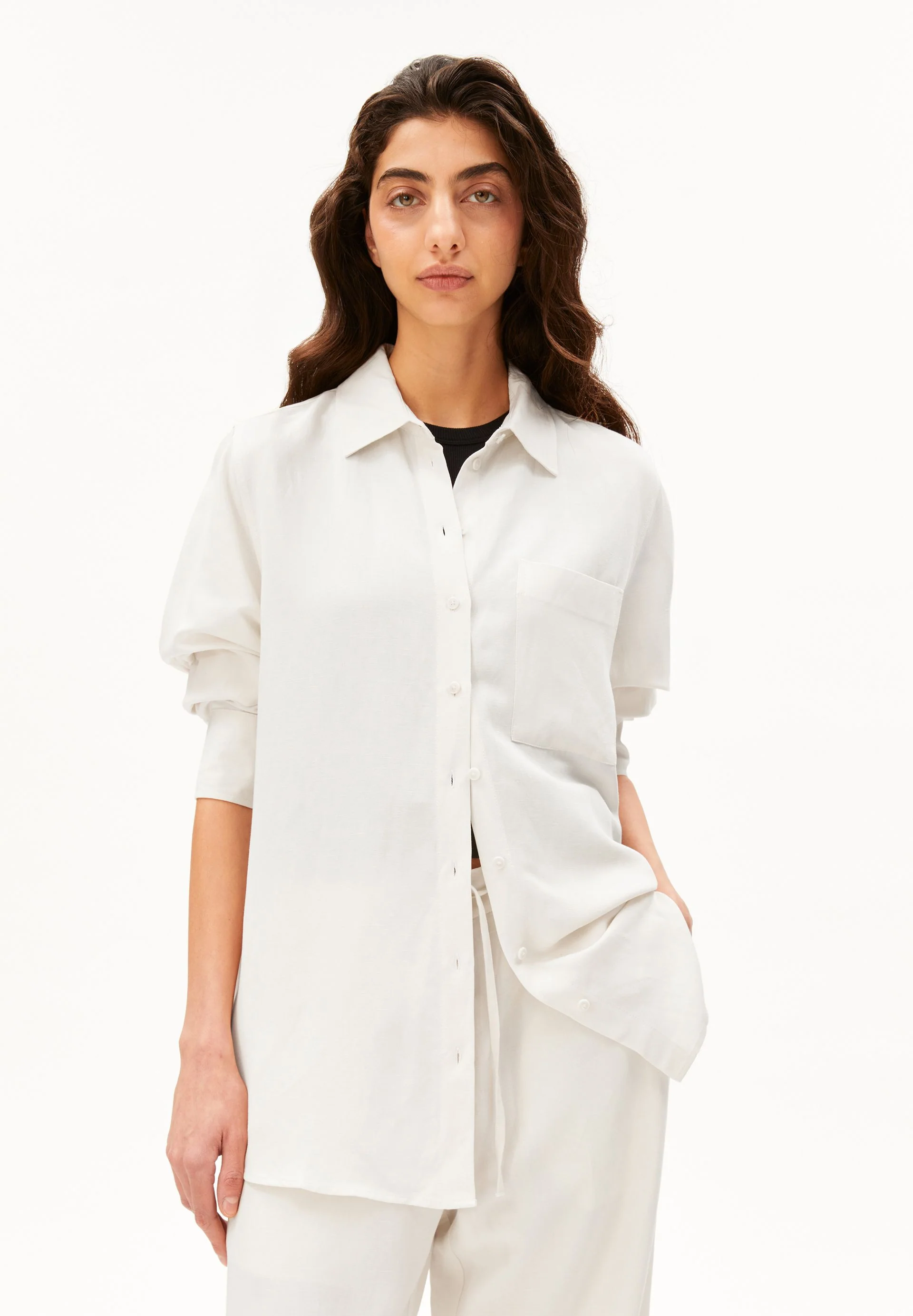 LEINEN-MIX BLUSE | oatmilk