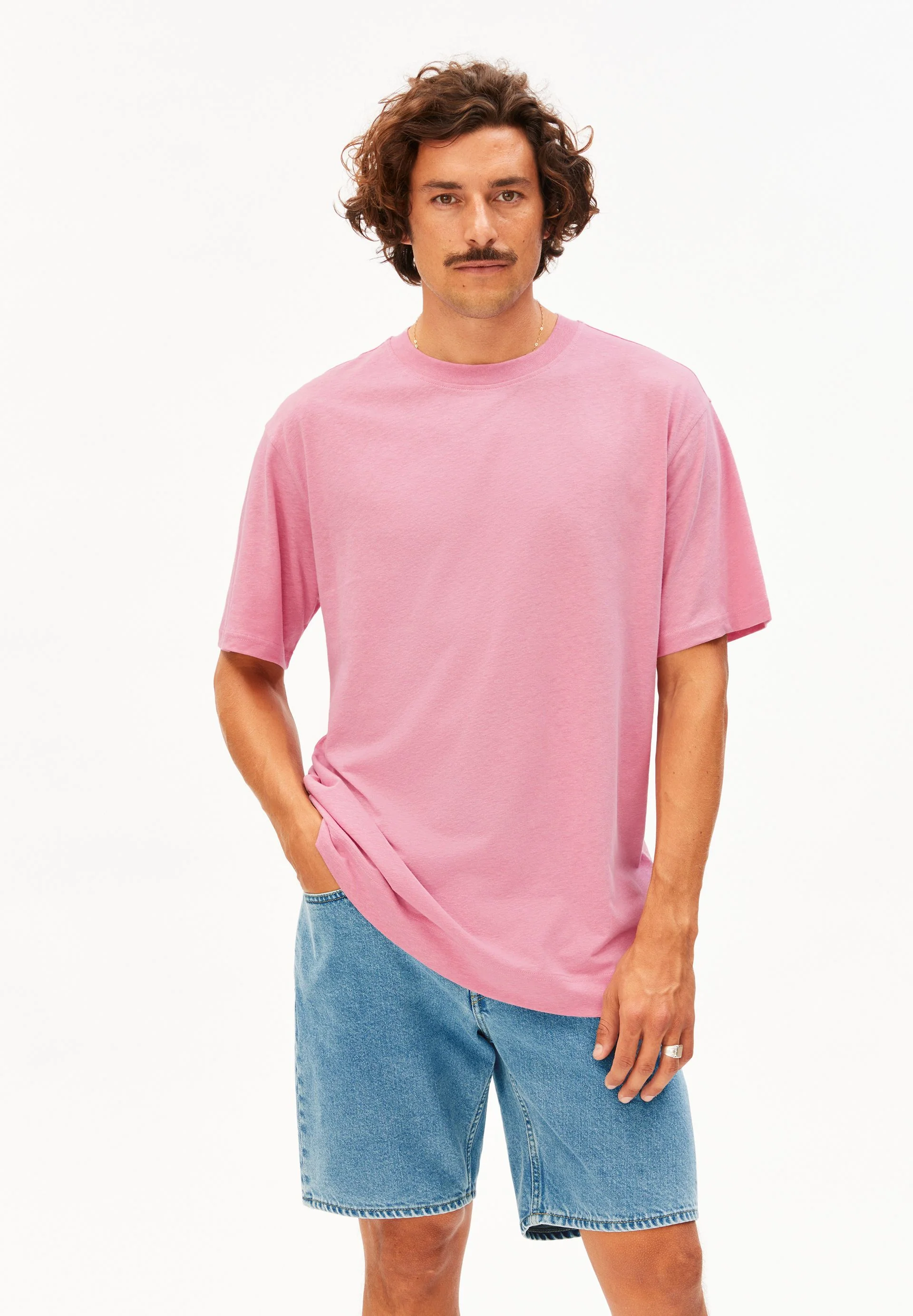 MAARKOS LINEN BLEND T-SHIRT - Image 6