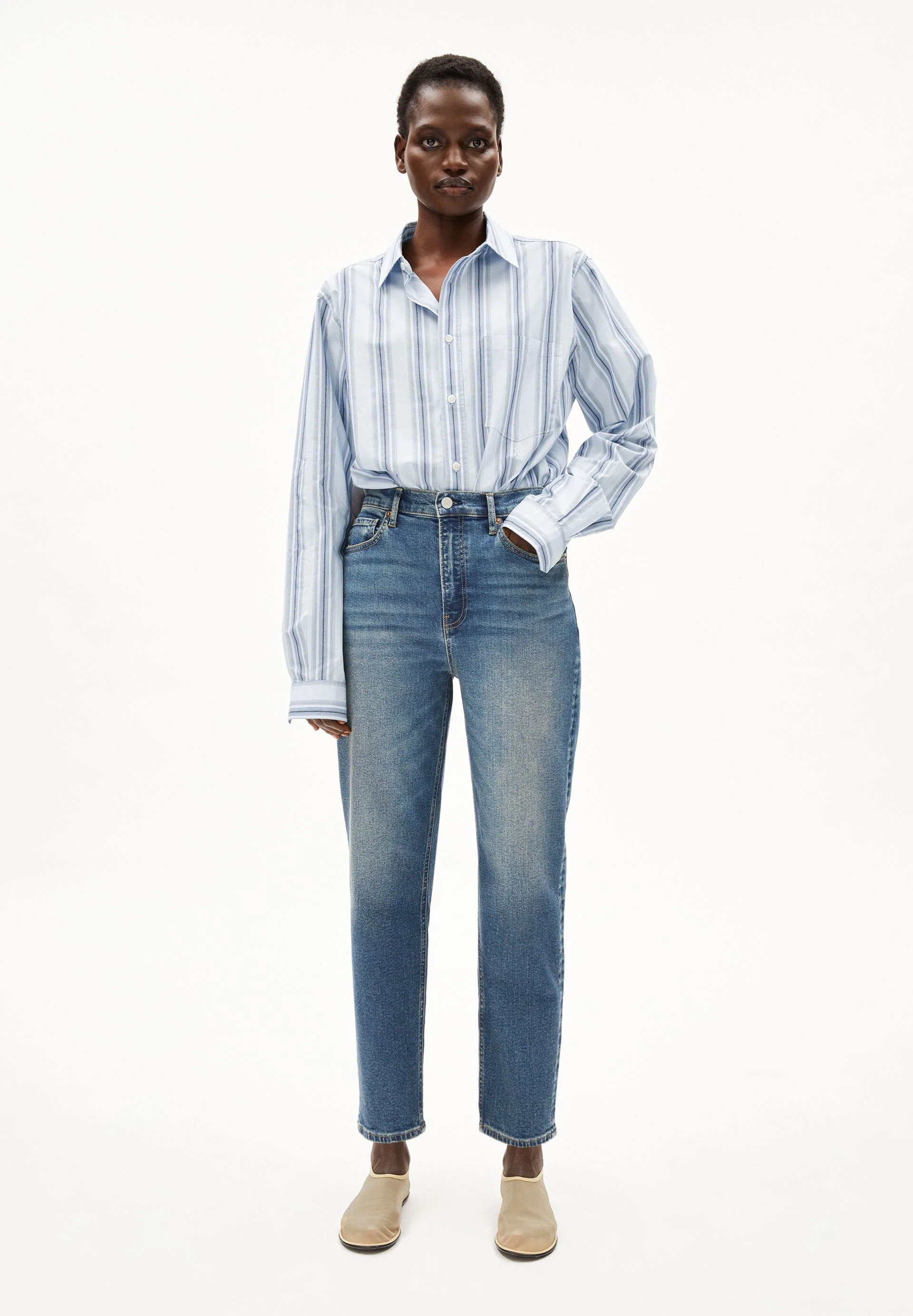 MAIRAA HIGH WAIST MOM JEANS | callisto - Image 5