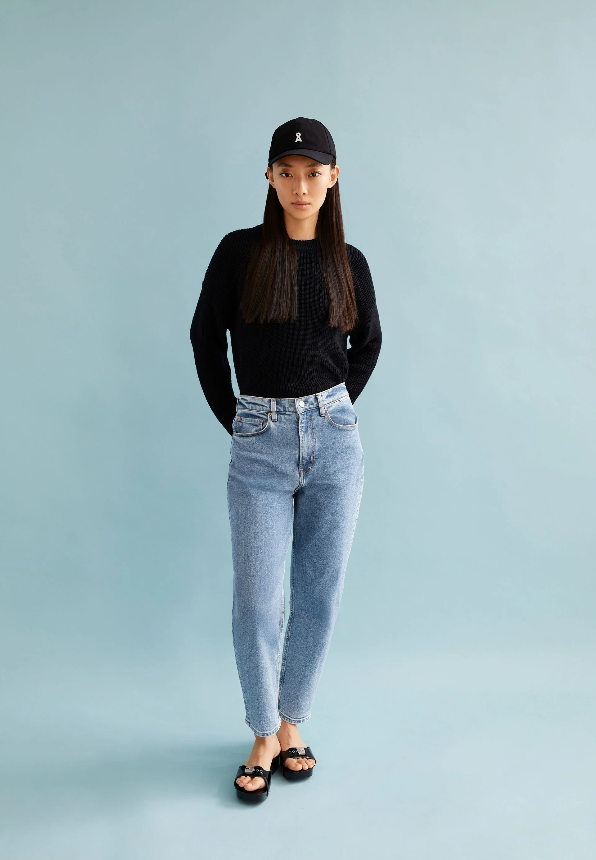 MAIRAA HIGH WAIST MOM JEANS | europie - Image 4