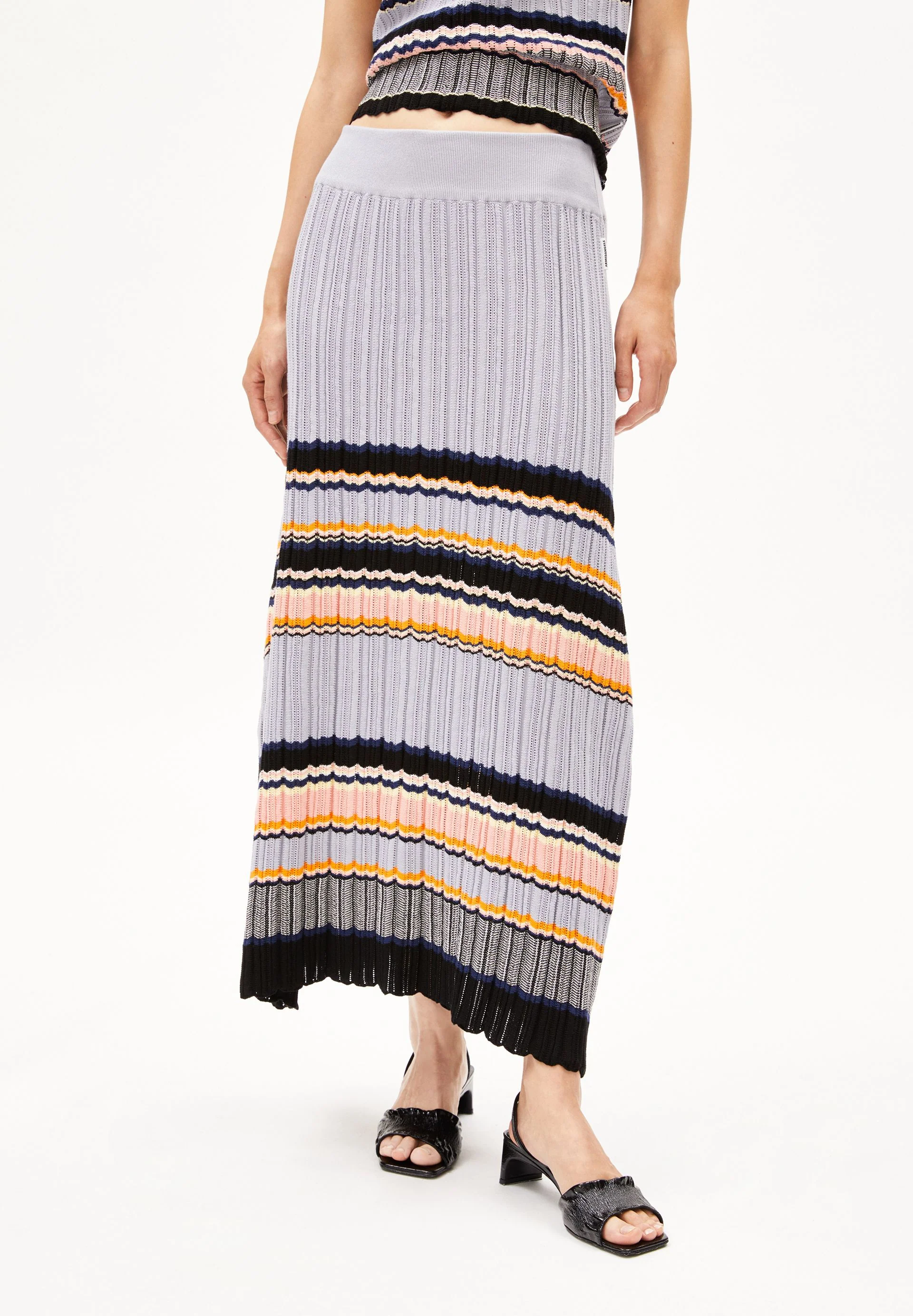 MINNAA STRIPES