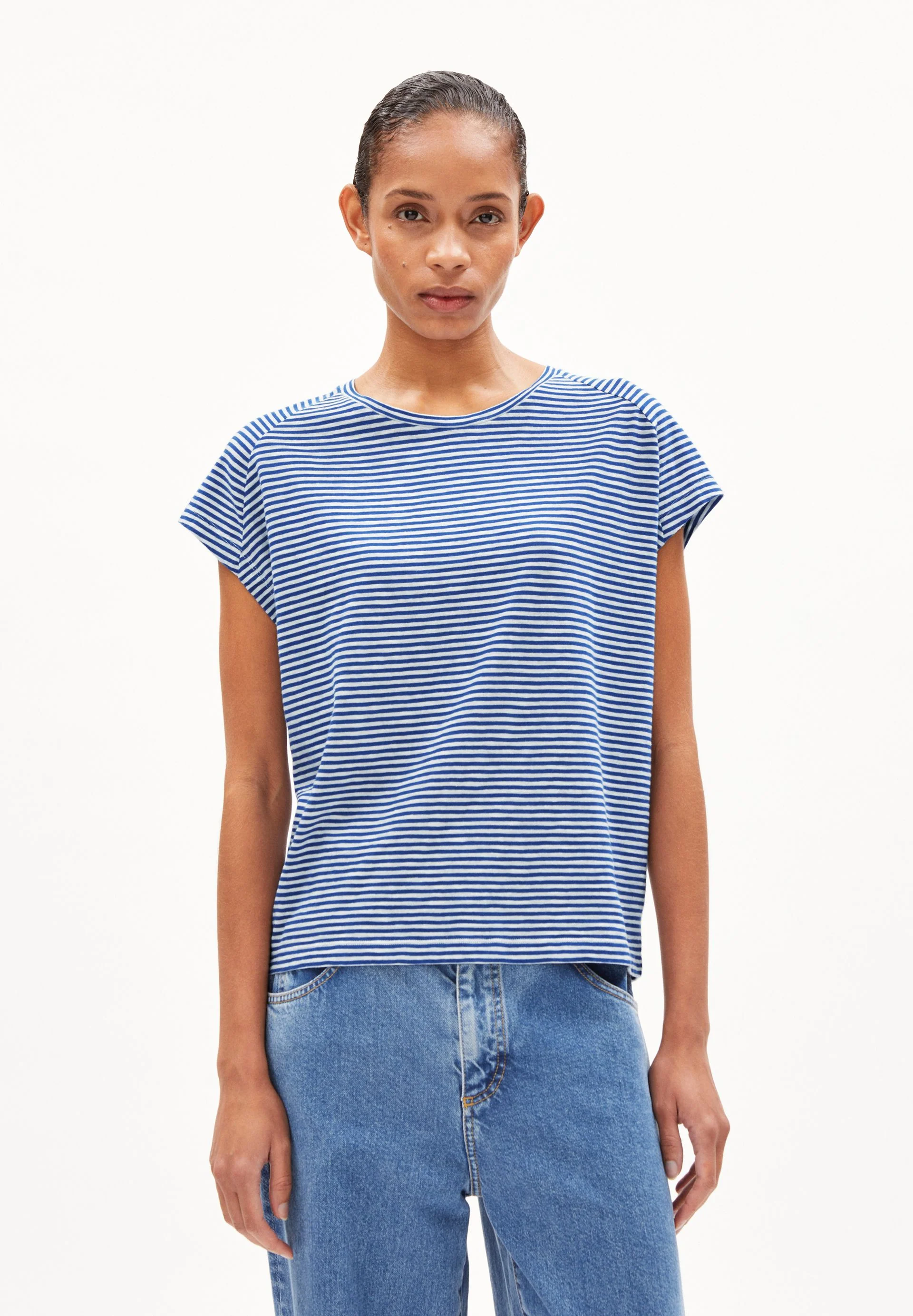ONELIAA LOVELY STRIPES T-SHIRT | dynamo blue-oatmilk