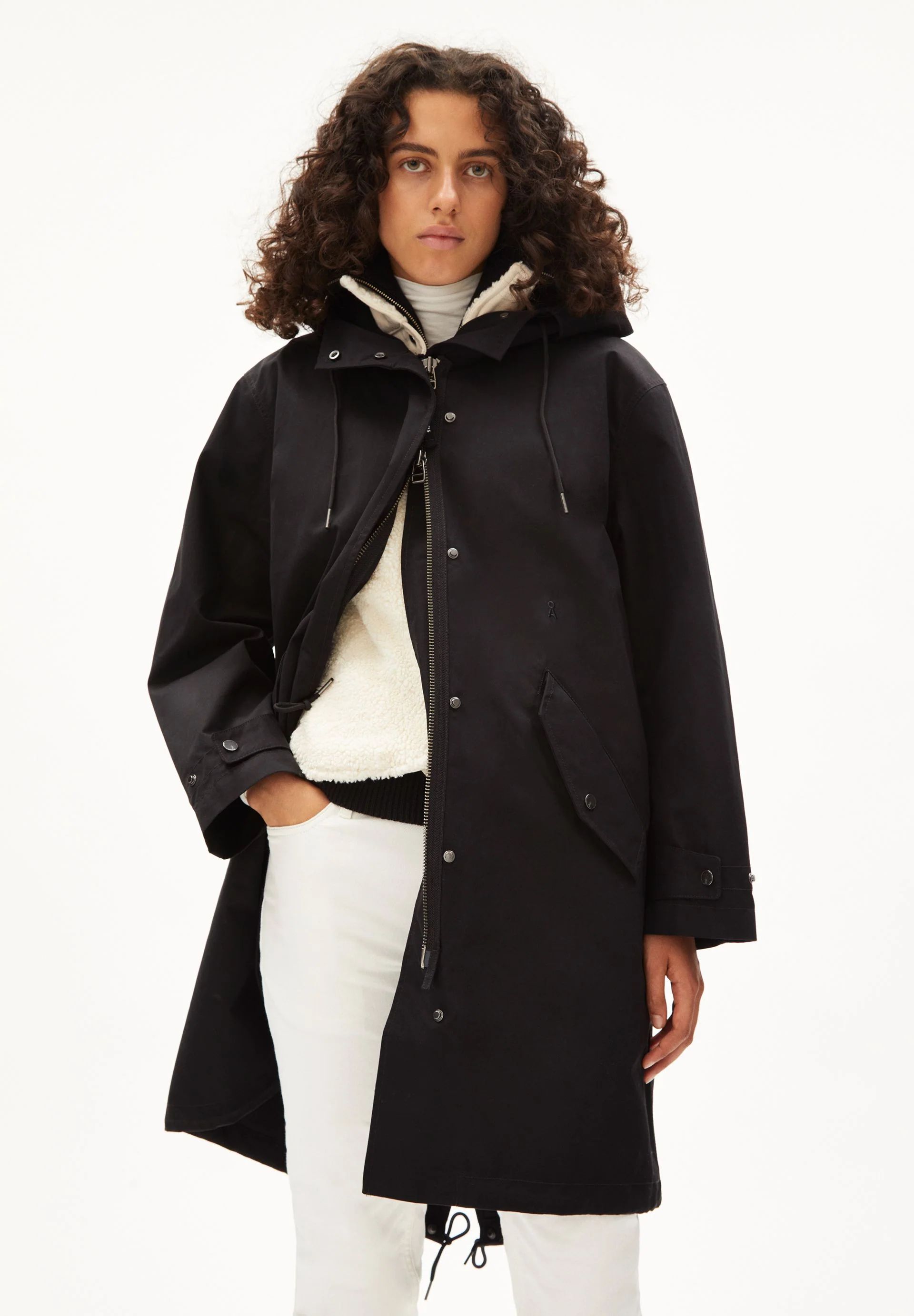 PENEDAA CORE | black