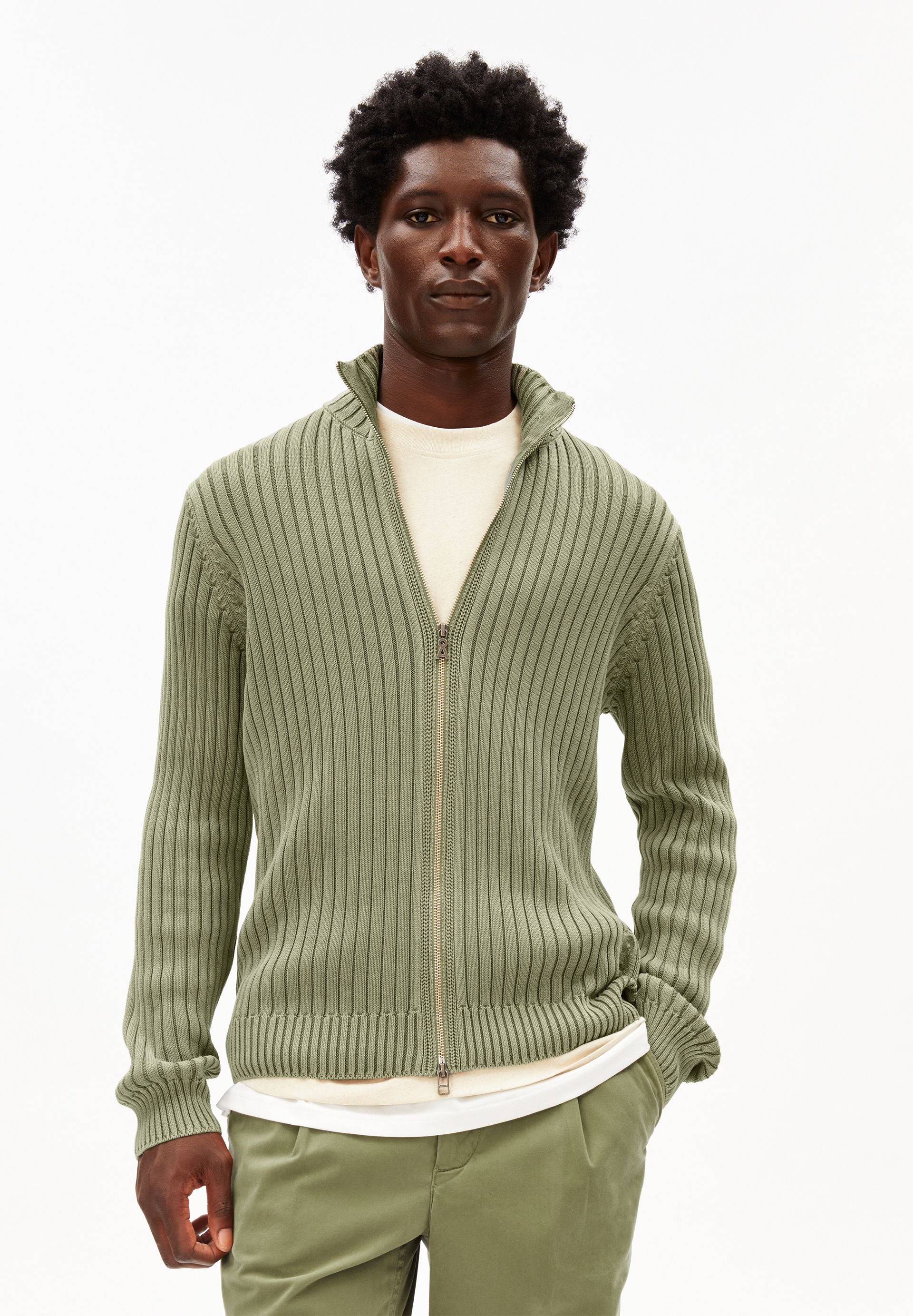 PIGMENT DYE STRICKJACKE | fatigue green