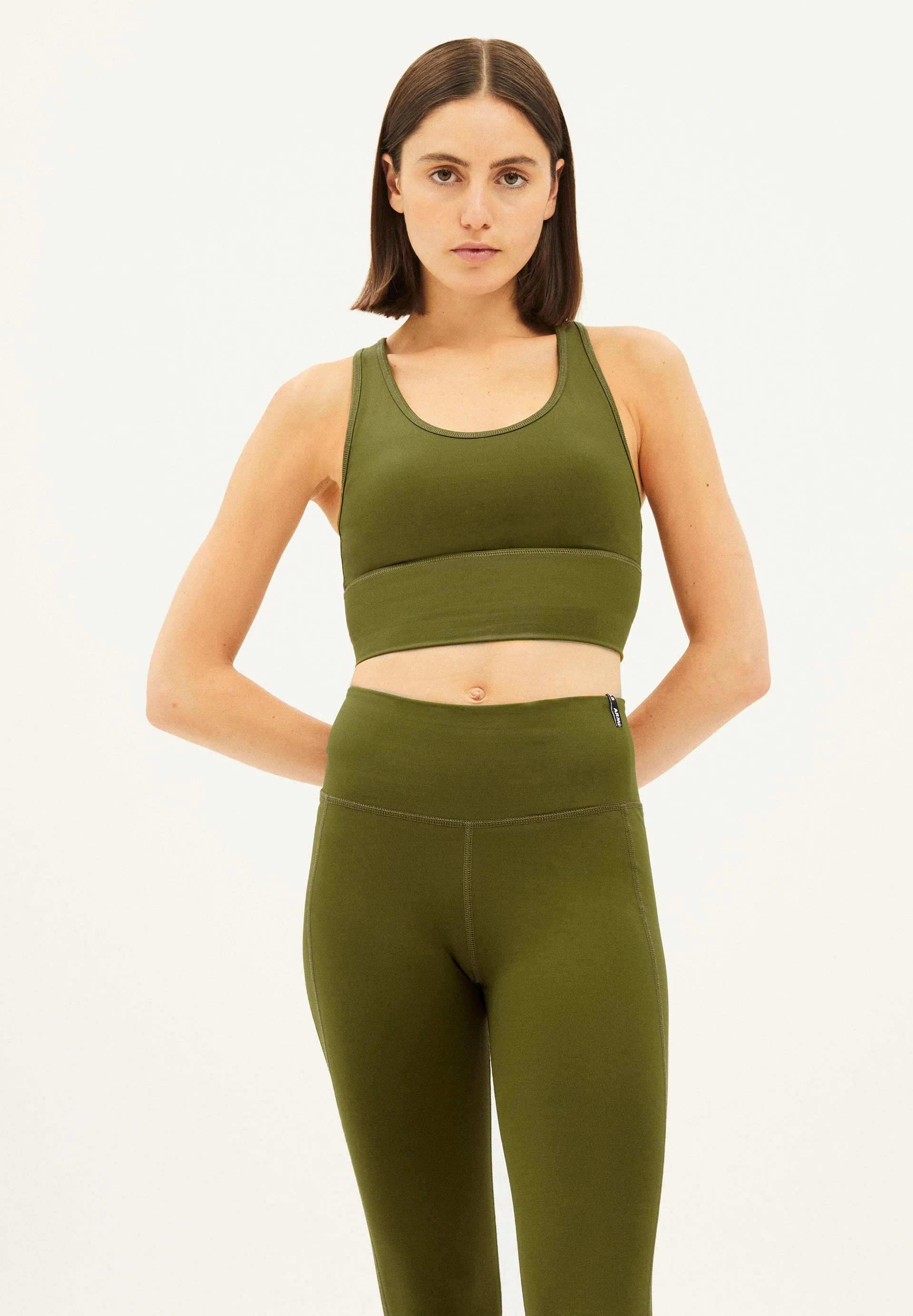 SAANTOSHA LI - Image 3