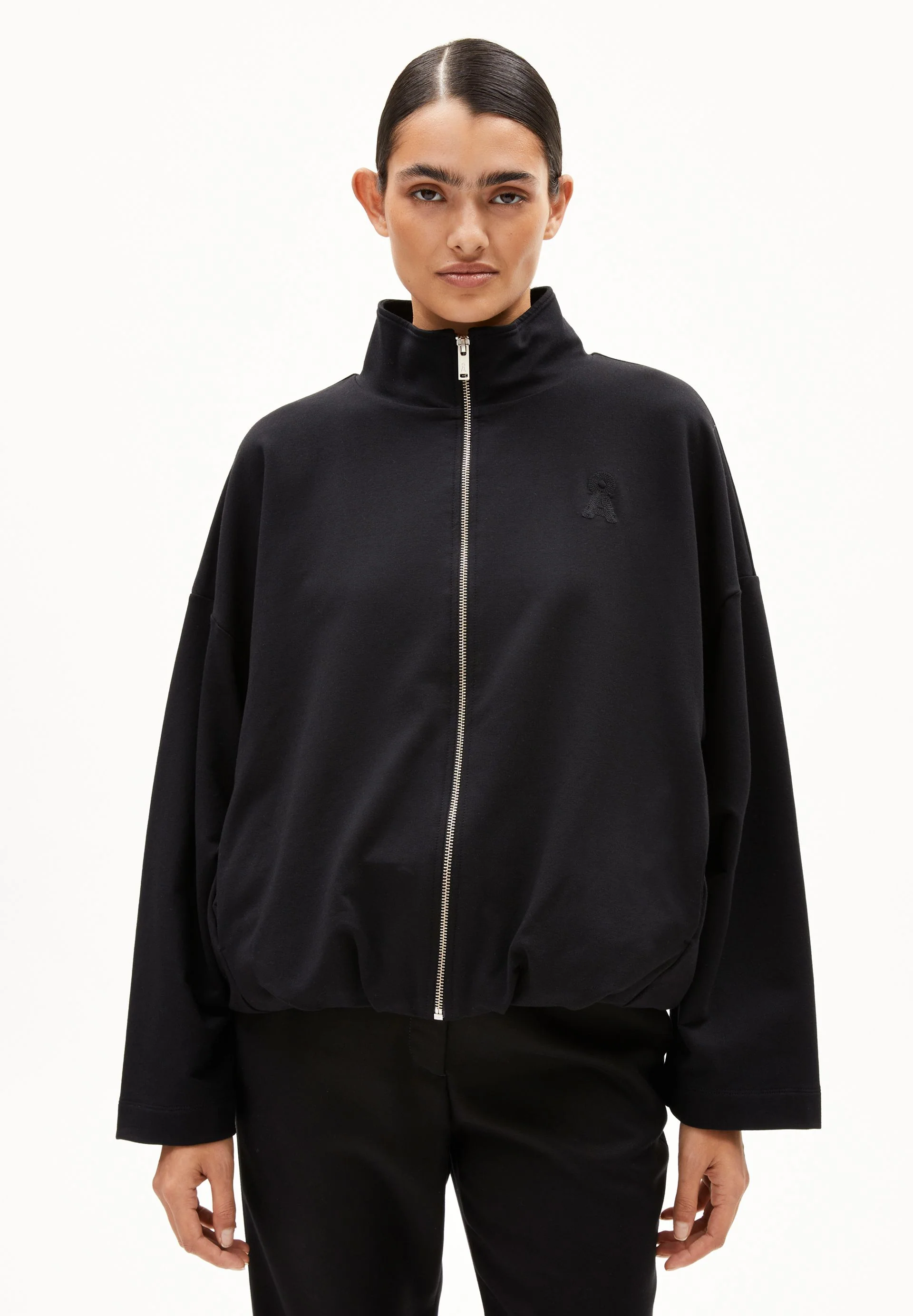SANCHAA JACKE | black
