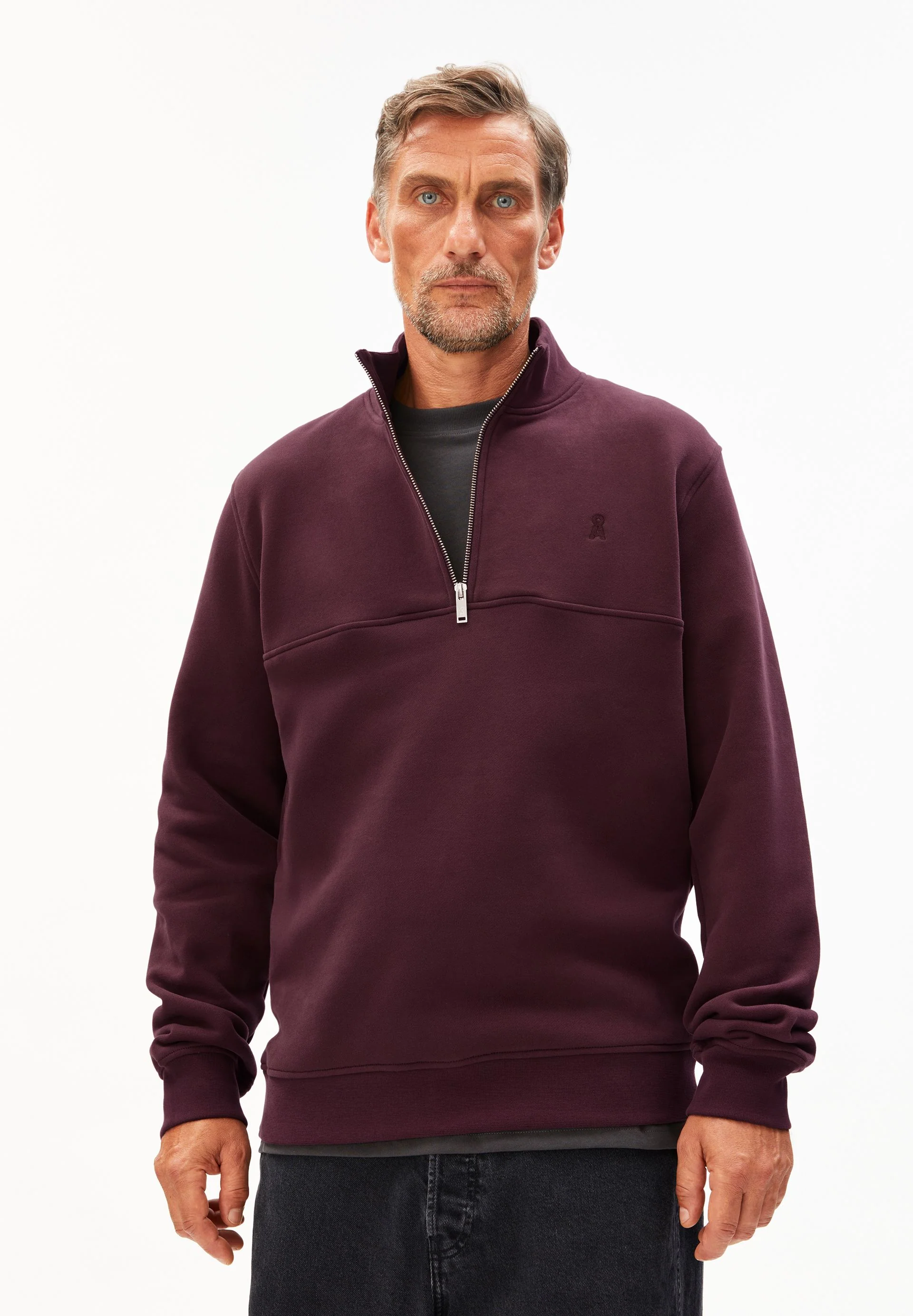 WAARLO FLEECE TROYER | dark cranberry