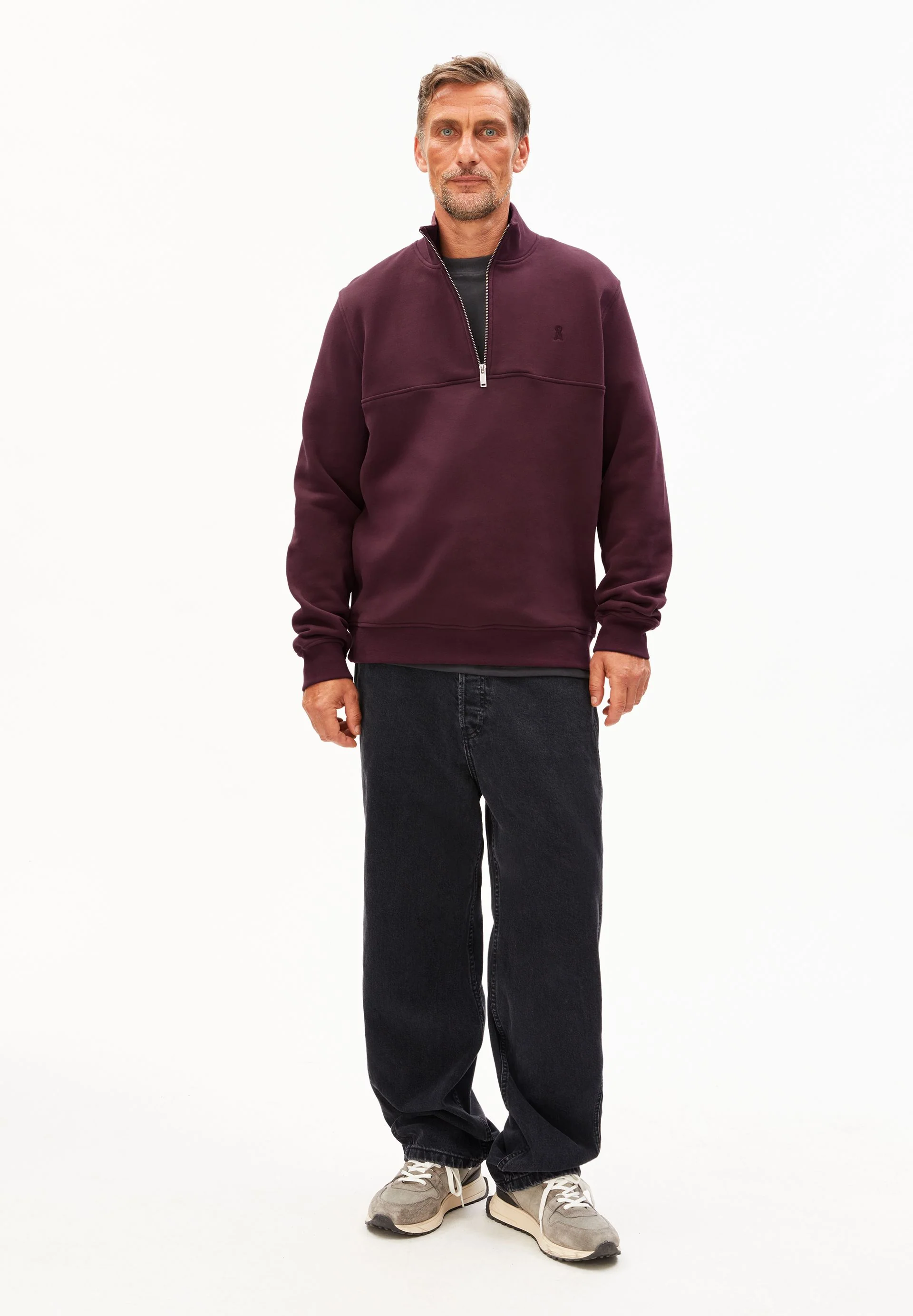 WAARLO FLEECE TROYER | dark cranberry - Image 5