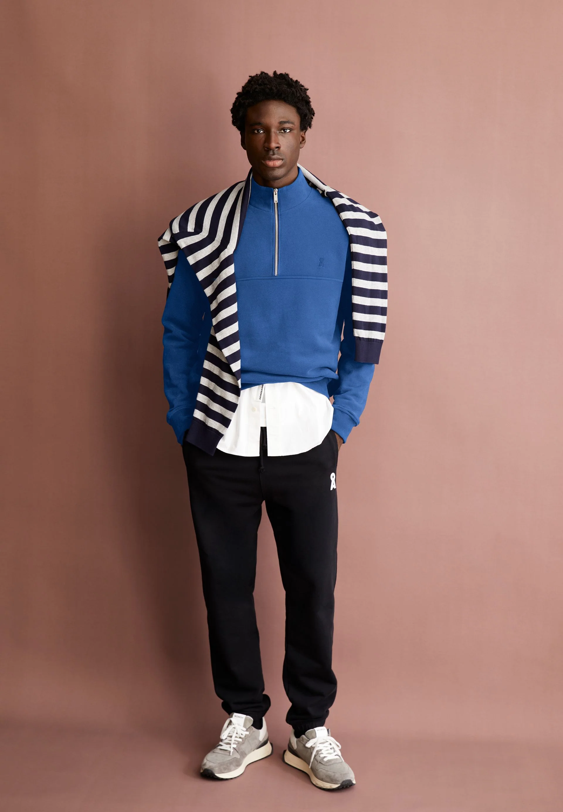 WAARLO FLEECE TROYER | dark morning - Image 4